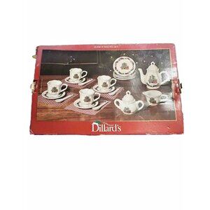 Girls Pretend 25 Pc Mini Christmas Tea Set - Pre Owned In Box Holiday Season